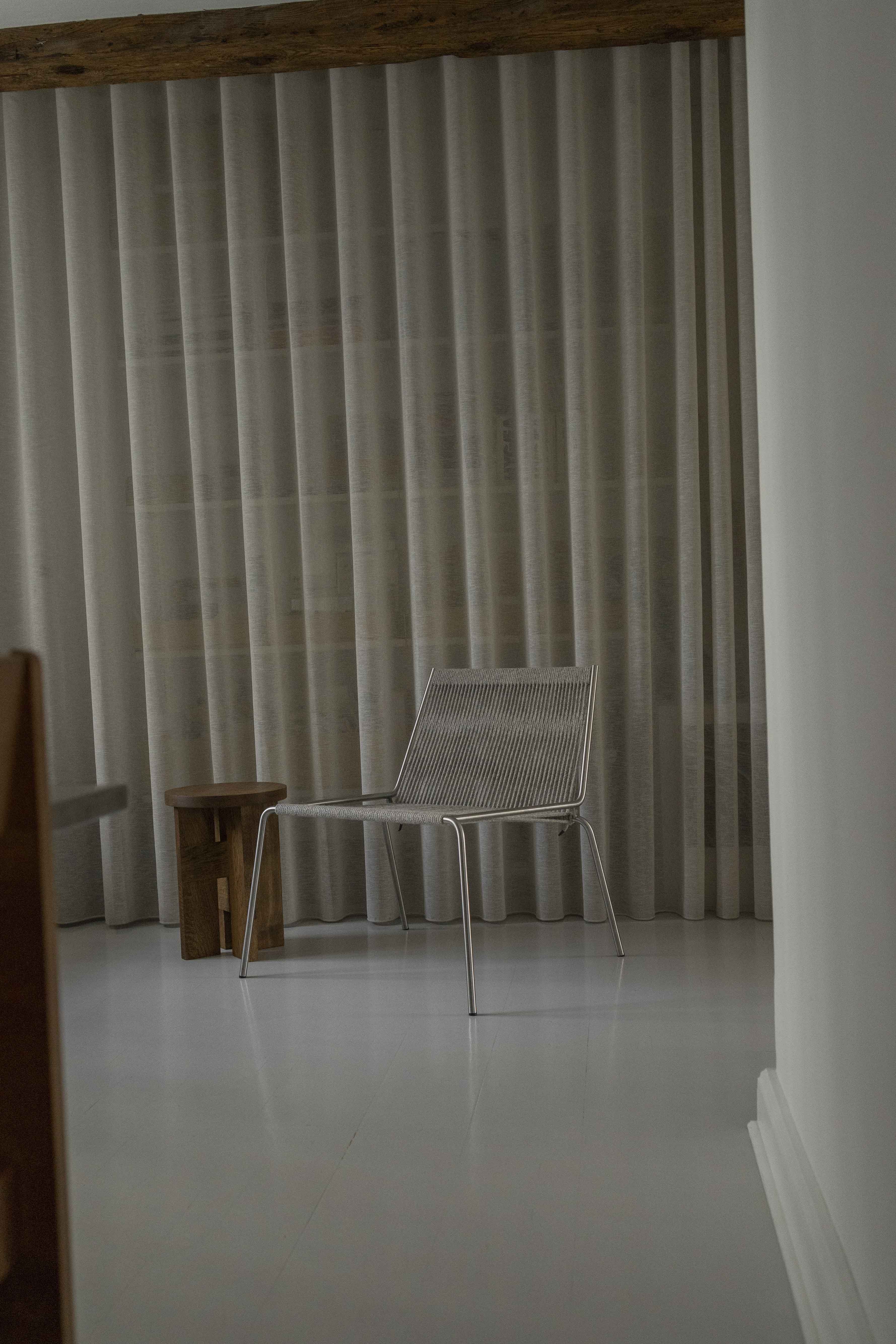 Thorup_Copenhagen_Lifestyle_Cases_Mio_Stool_stained_oak_Noel_Lounge_L301_edit_02__low.jpg