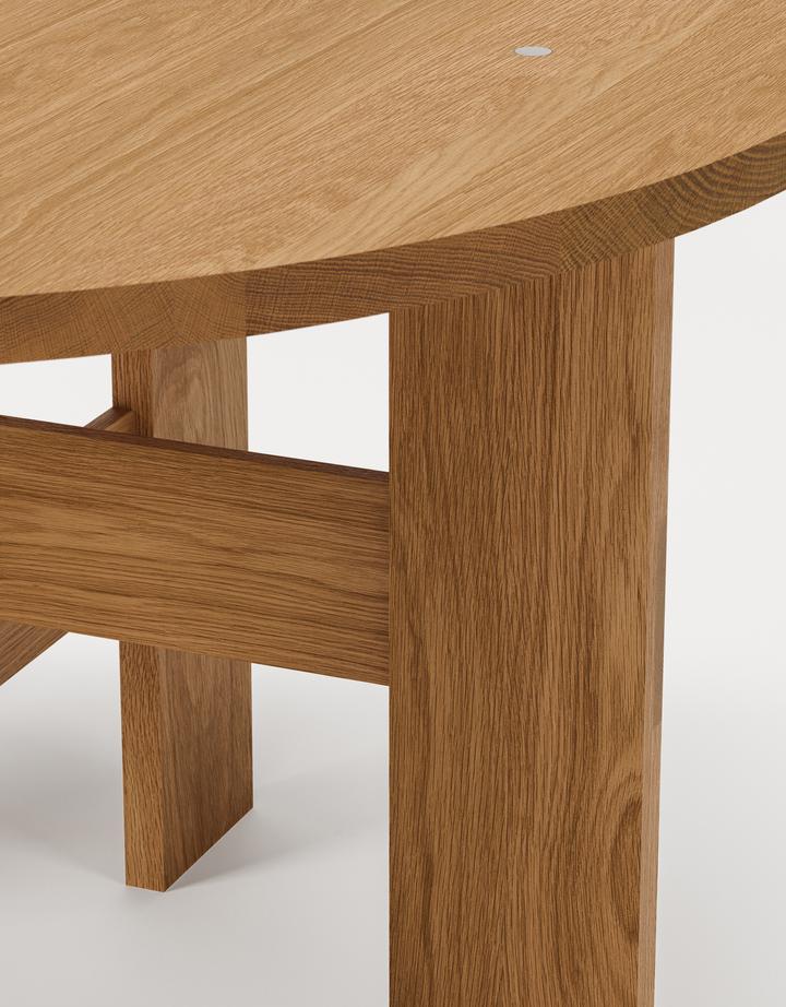 Mio Table Ø120, Oiled Solid Oak, Oiled Oak